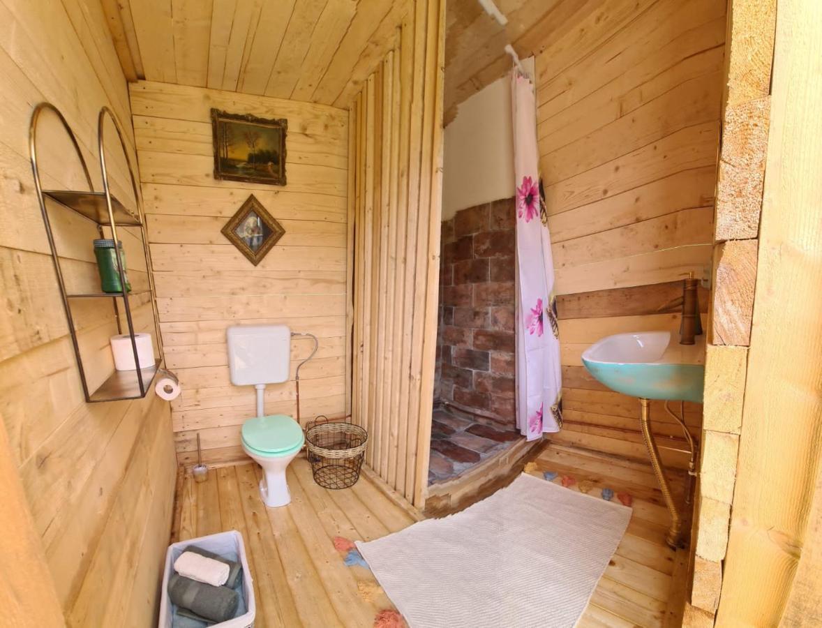 The Hunters Glamping Hotel Csudafalva Kültér fotó